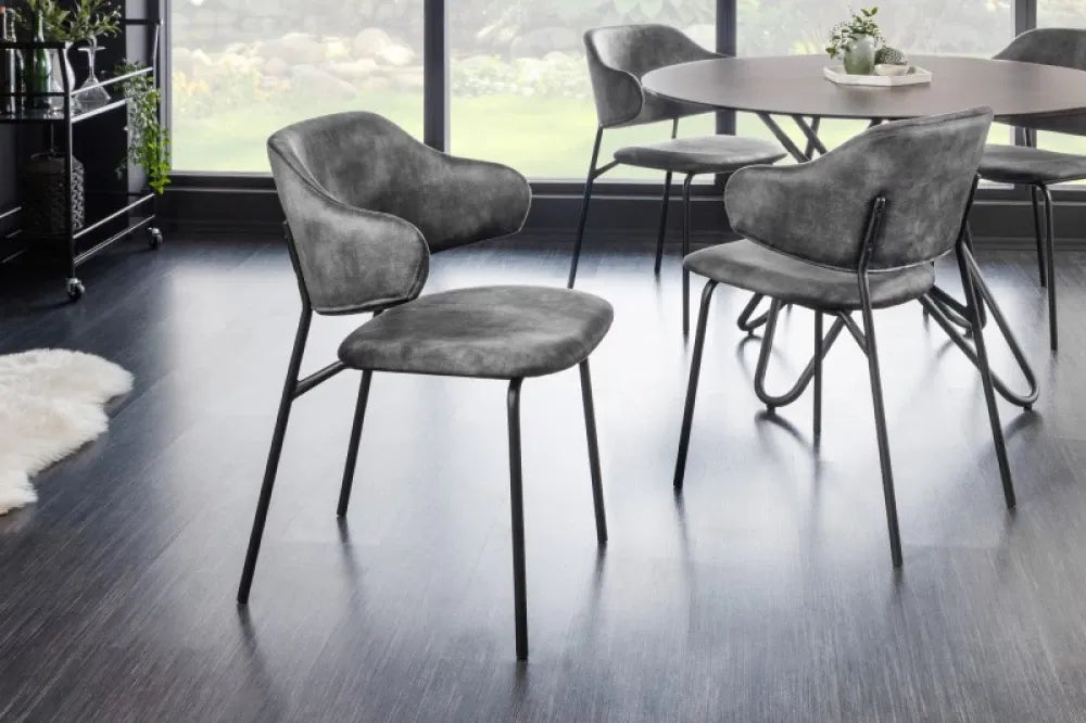 Set 2 Scaune tapitate cu Catifea Gri cu picioare din Metal Negru H83xL58xA54cm Tracy