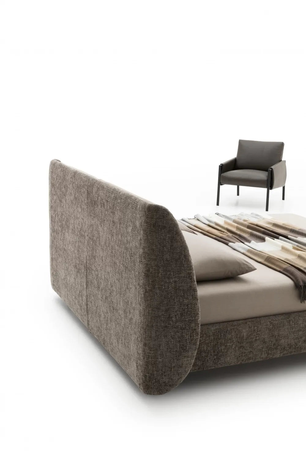 Pat tapitat cu somiera customizabil Timoty 160x200cm