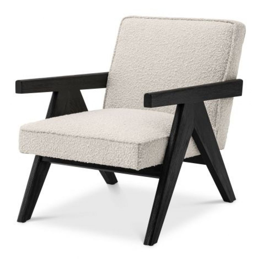 Fotoliu tapitat cu Boucle Crem cu baza din Lemn masiv de stejar Negru H68xL59xA82cm Greta