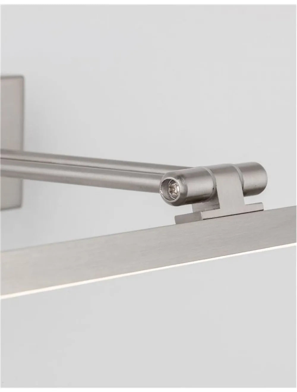 Aplica de perete structura din Metal Argintiu si abajur din Acrilic Alb H5.5xL37.6cm IP20 12W 801lm 3000k MARNELL