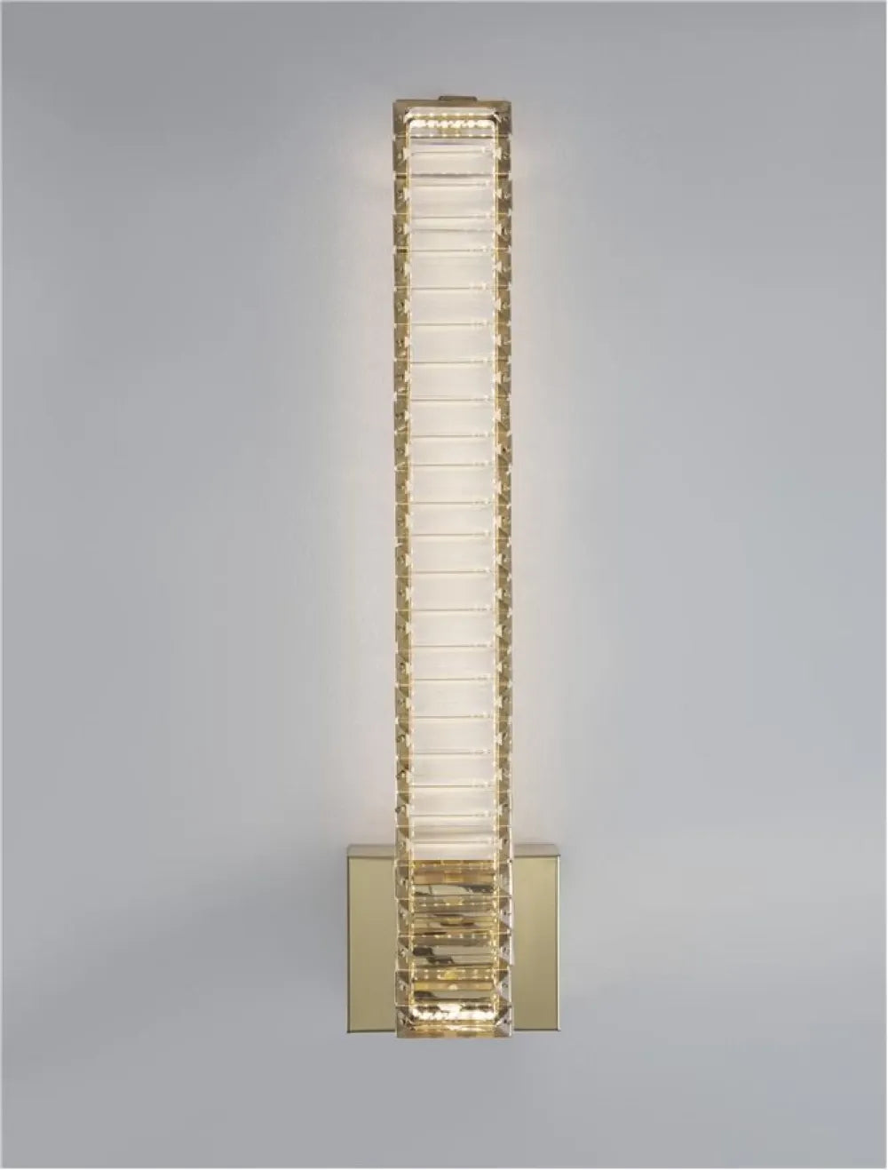 Aplica de perete structura din Metal Auriu si abajur din Cristal Transparent H60xL14cm IP20 19W 1707lm 3500k AURELIA