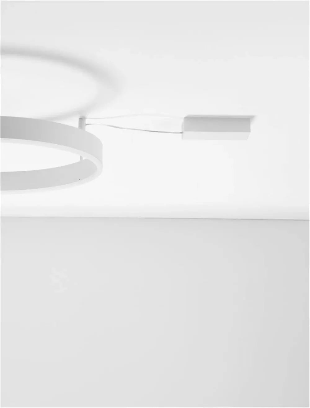 Plafoniera structura din Aluminiu Alb si abajur din Acrilic  H18xL60cm IP20 46W 3700lm 3000k MOTIF