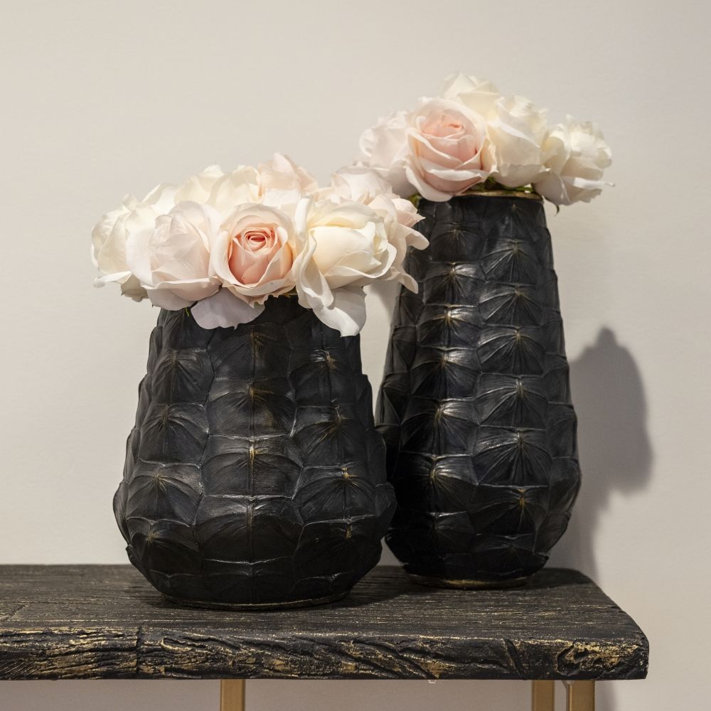 Vaza decorativa din Polirasina Maro D22xH26cm Leah Richmond Interiors
