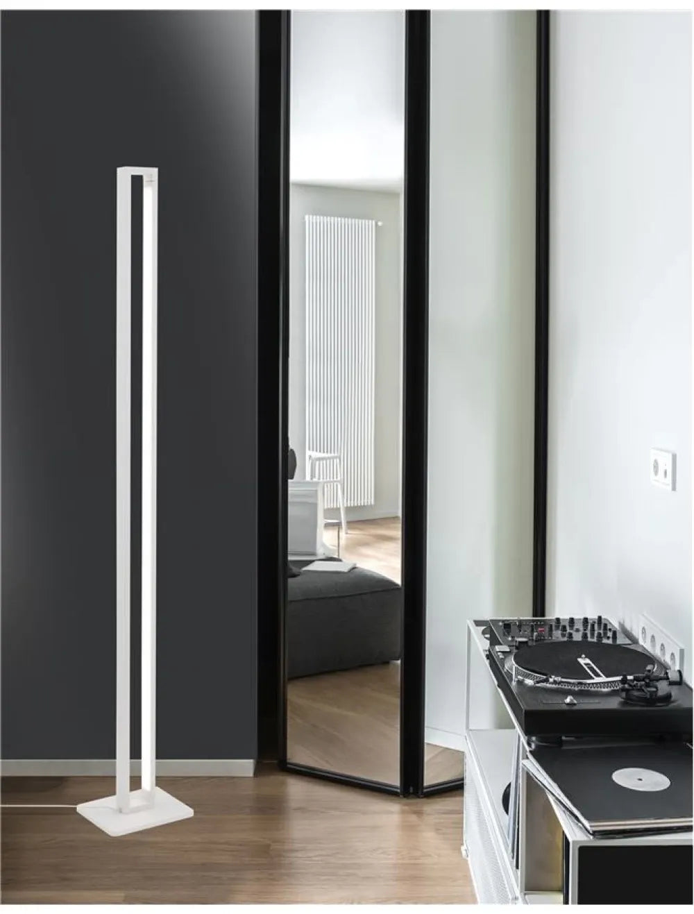 Lampa de podea structura din Aluminiu Alb si abajur din Acrilic  H161xL24cm IP20 27W 1820lm 3000k LINE