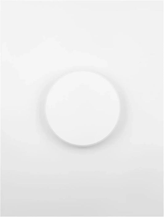 Aplica de perete structura din Aluminiu Alb si abajur din Silicon  H20xL20cm IP20 12W 850lm 3000k NEVO