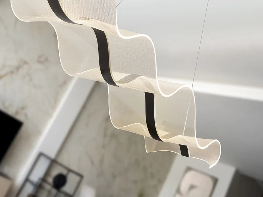 Lustra din Metal Negru si Metacrilat Transparent H120xL122cm Olas
