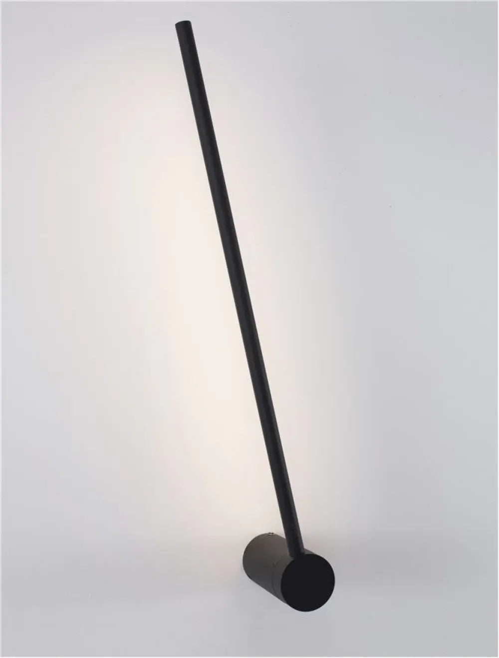 Aplica de perete din Aluminiu Negru H60xL6cm IP20 17W 777lm 3000k SYNTHESI