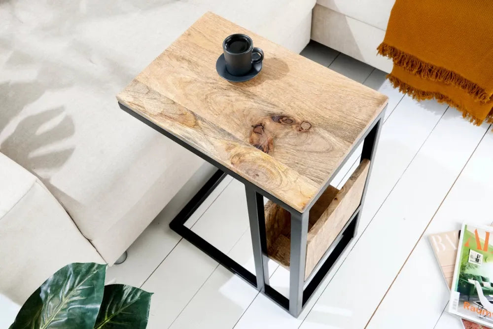 Masuta laterala din Lemn de mango Maro si Metal Negru L30xH60cm Concierge