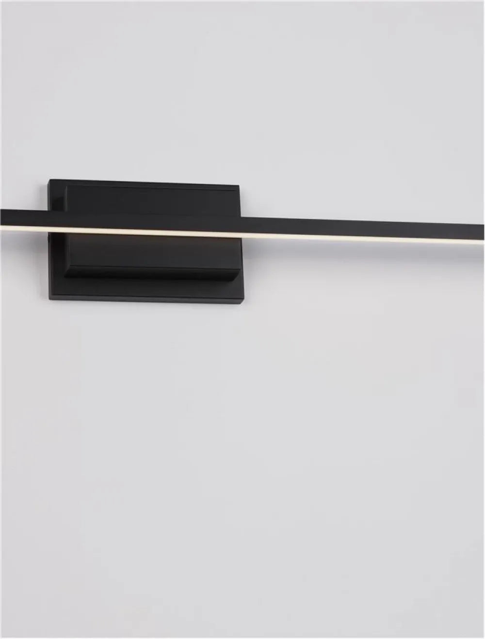 Aplica de perete din Aluminiu Negru H11.8xL120.5cm IP20 28.5W 1350lm 3000k AZURE