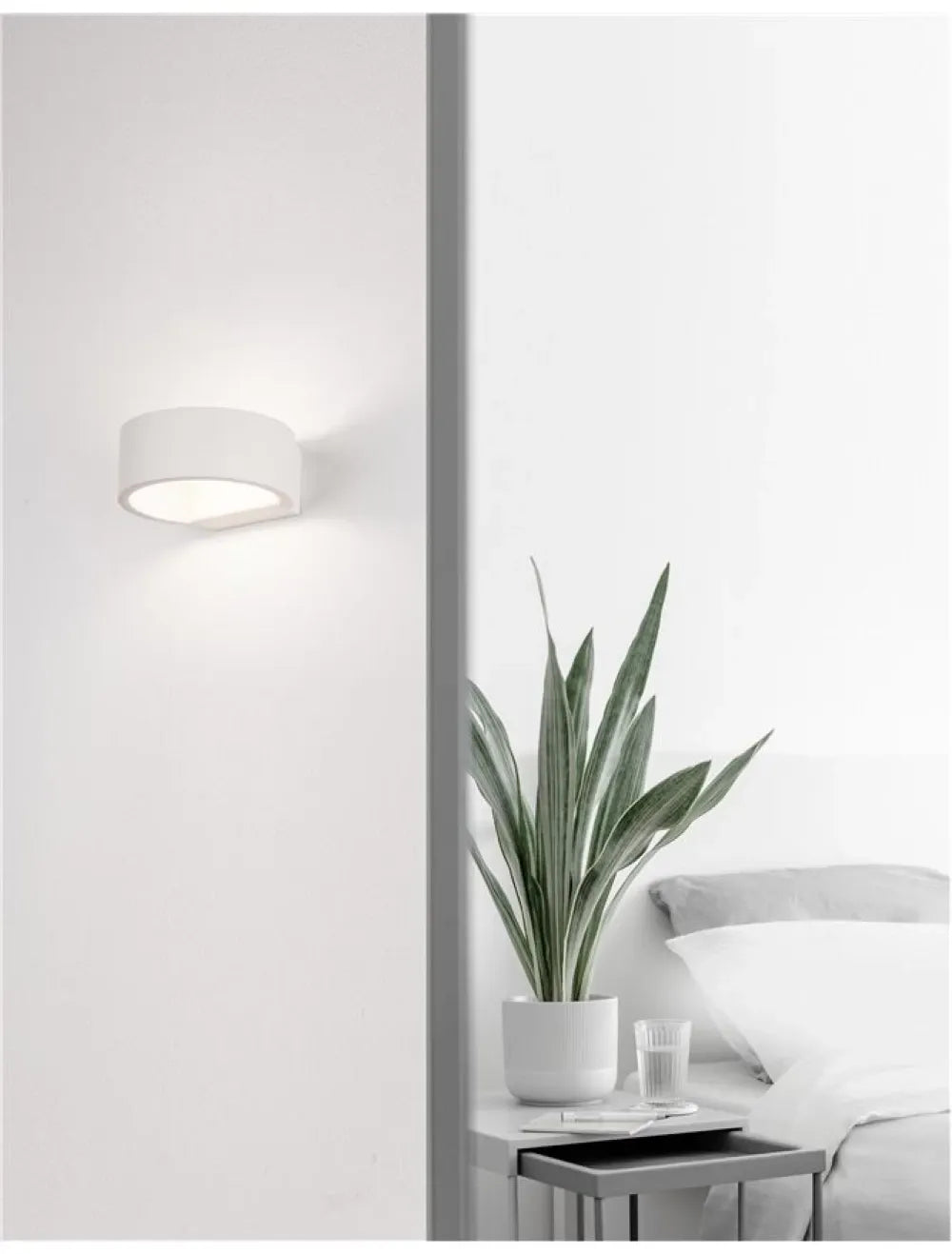 Aplica de perete structura din Aluminiu Alb si abajur din Acrilic  H5xL13.5cm IP20 6W 444lm 3000k ENNA