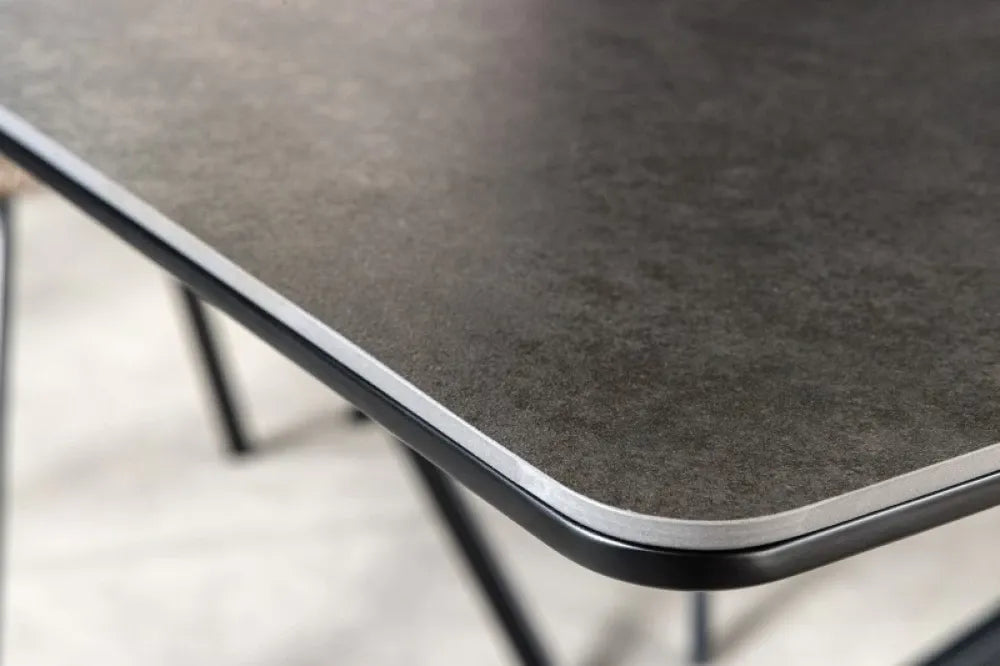 Masa extensibila Dreptunghiulara de 6-8 persoane din Ceramica Gri Antracit si Metal Negru L160-200xH76cm Alpine