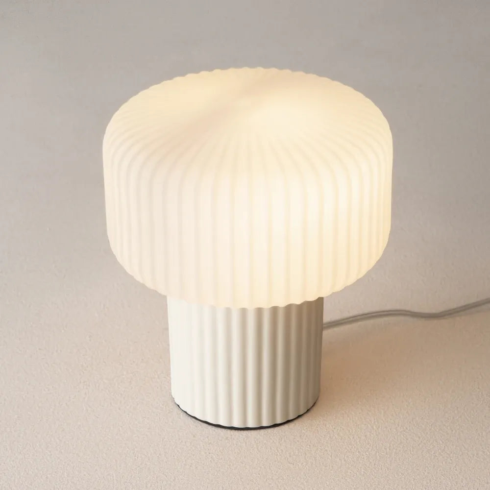 Veioza din Ceramica Bej si Sticla Alb H19xD16cm Omaggio