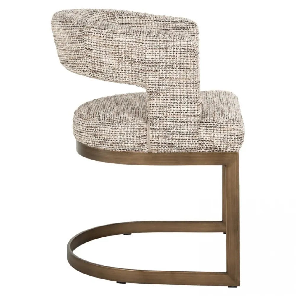 Scaun tapitat cu Stofa be trendy Bej cu picioare din Metal Alama H78xL64xA60cm Ellis Richmond interiors