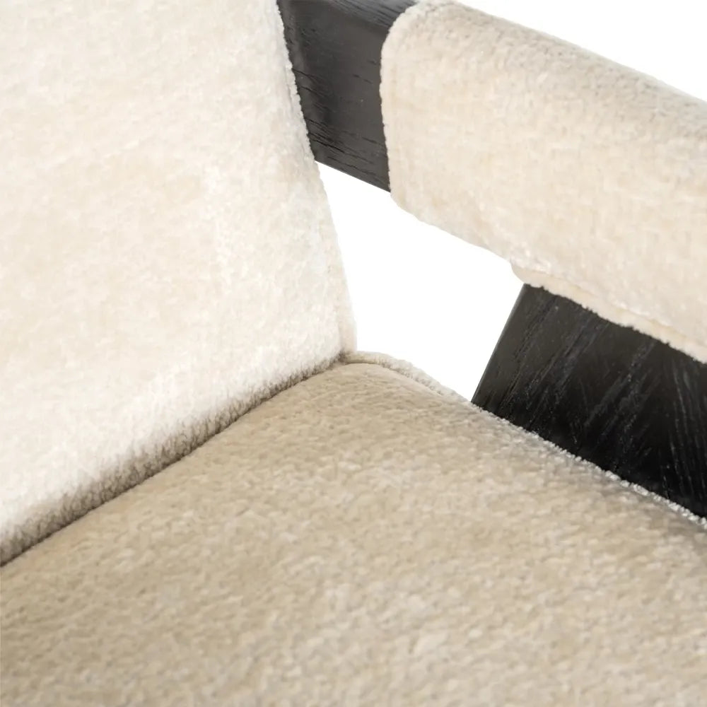Scaun tapitat cu Chenille Alb cu picioare din Lemn de frasin Negru H84xL56xA61cm Cooper Richmond Interiors