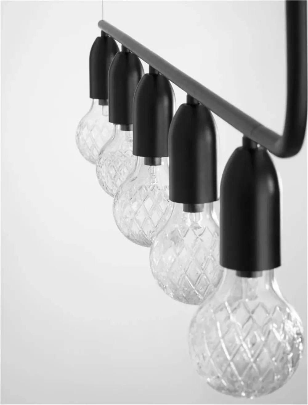 Lustra structura din Metal Negru si abajur din Sticla Transparent H120xL128cm IP20 VEDA