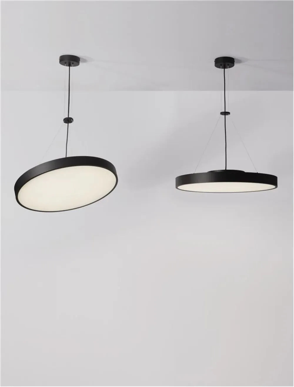 Pendul din Aluminiu Negru H5,5-120xL40cm IP20 24W 2341lm 3000k PERFECT
