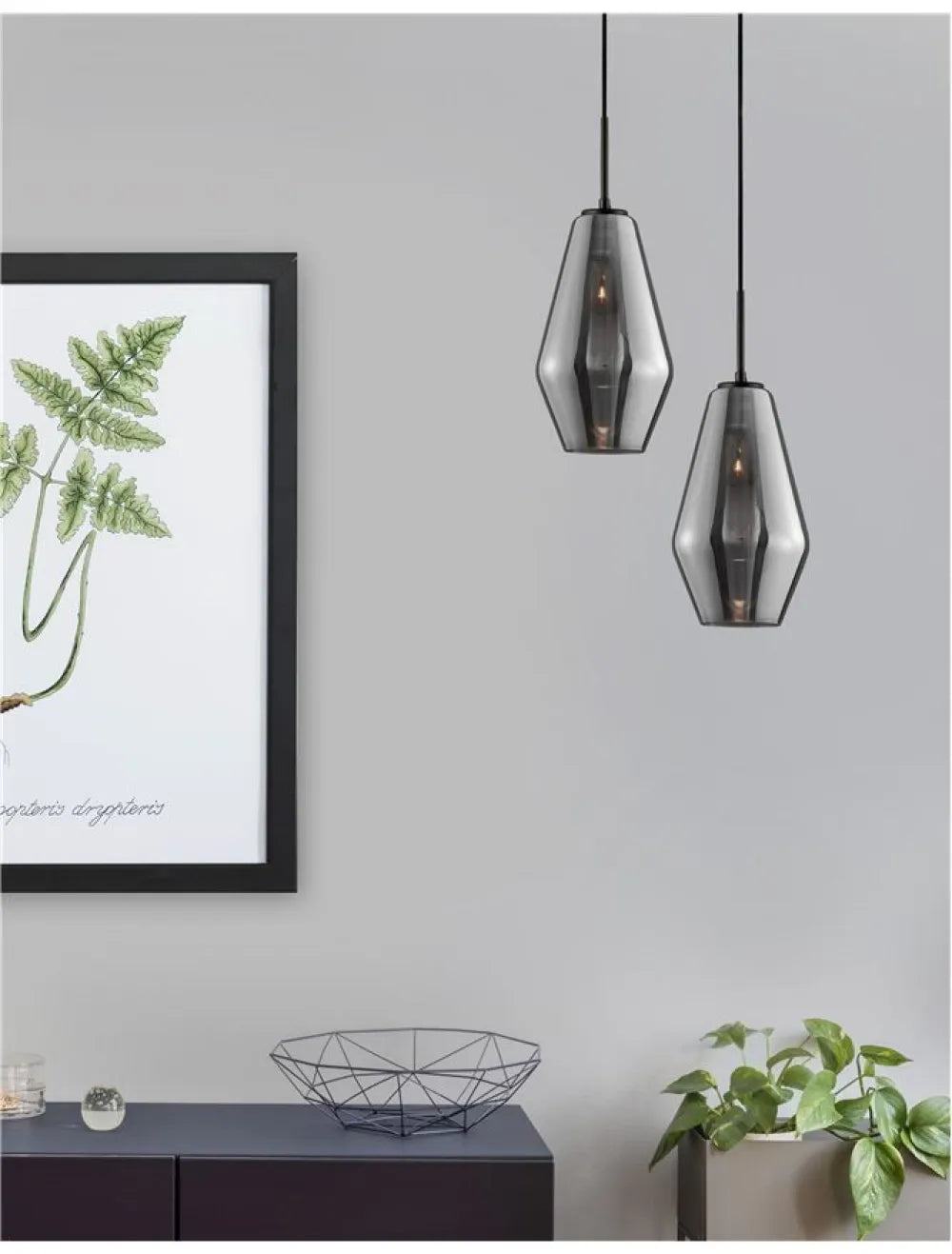 Pendul structura din Metal Negru si abajur din Sticla Crom H120xL17cm IP20 VEIRO