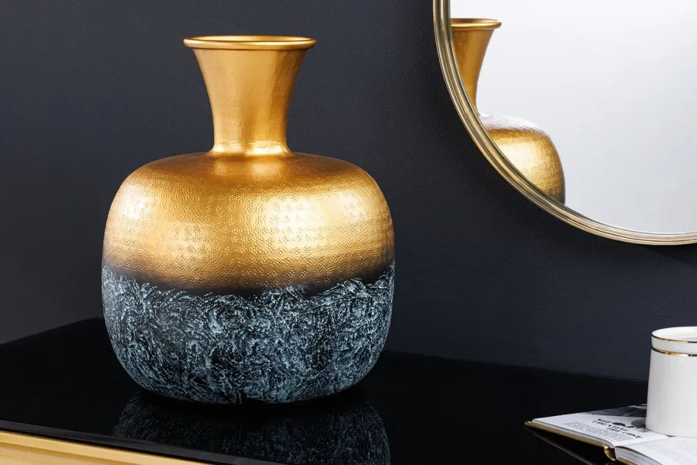 Vaza decorativa din Metal Auriu/Negru H36xL30cm Abstract Orient