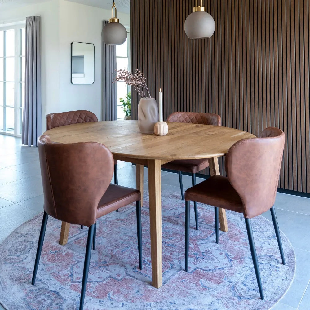 Set masa extensibila cu 4 scaune Metz and Pisa