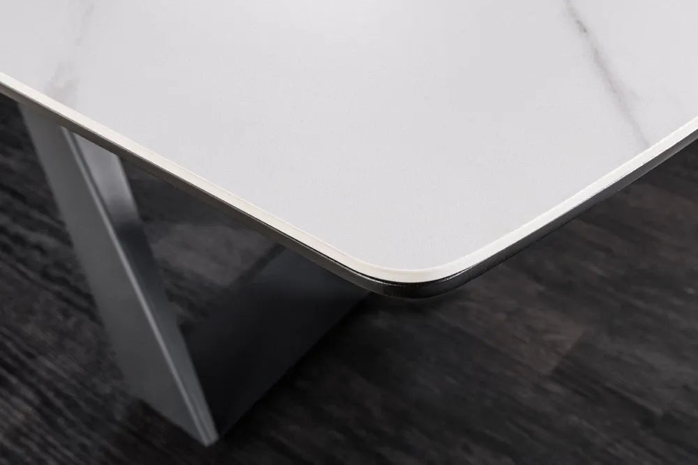 Masa din Sticla securizata/Ceramica Alb cu efect de marmura si Metal Negru L180-230xH77cm Concord