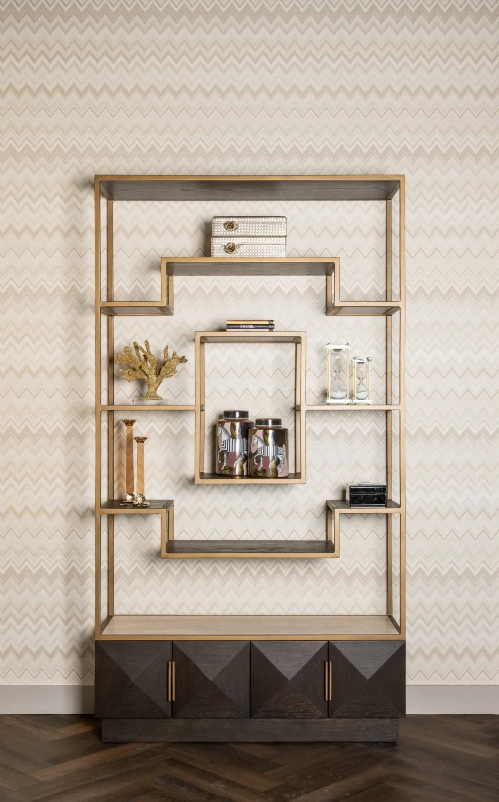 Biblioteca din Lemn Maro si Travertin/Furnir Bej/Maro L120xH220cm Claremont