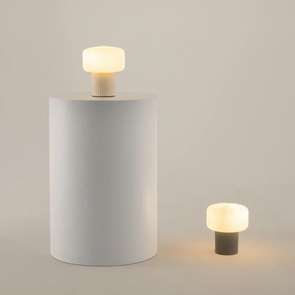 Veioza din Ceramica Bej si Sticla Alb H19xD16cm Omaggio
