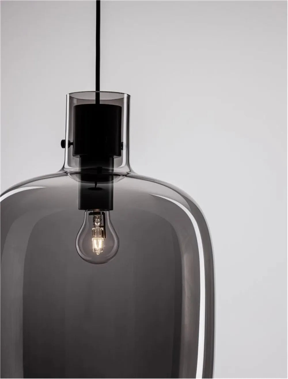 Pendul structura din Metal Negru si abajur din Sticla Fumuriu H248xL30cm IP20 CINZIA