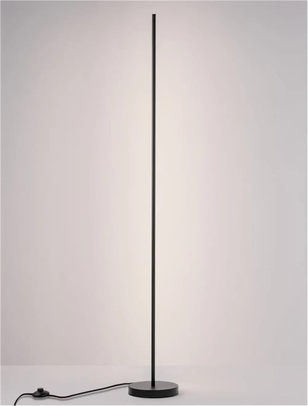Lampa de podea din Aluminiu Negru H150xL20cm IP20 18W 1260lm 3000k COLBY