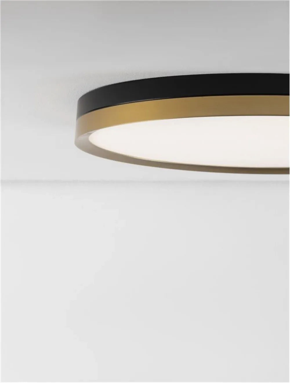 Plafoniera structura din Metal Negru/Auriu si abajur din Acrilic Alb H5xL50cm IP20 38W 2198lm 3000k CANTRIA