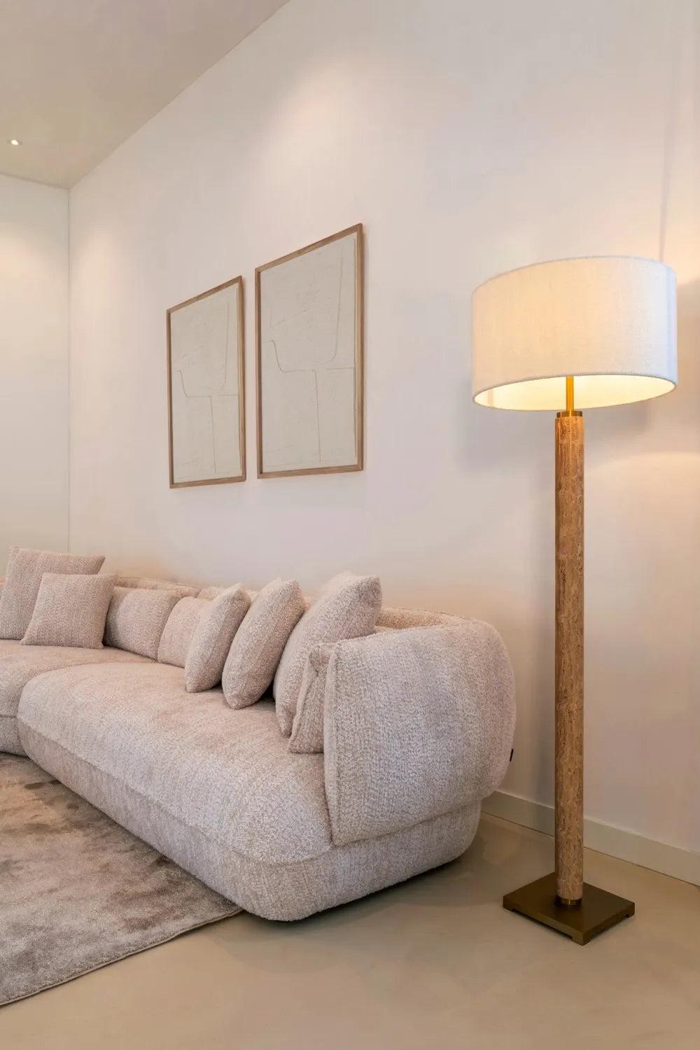 Lampa de podea din Metal Maro si Textil Alb H166xD50cm Lorén Richmond Interiors