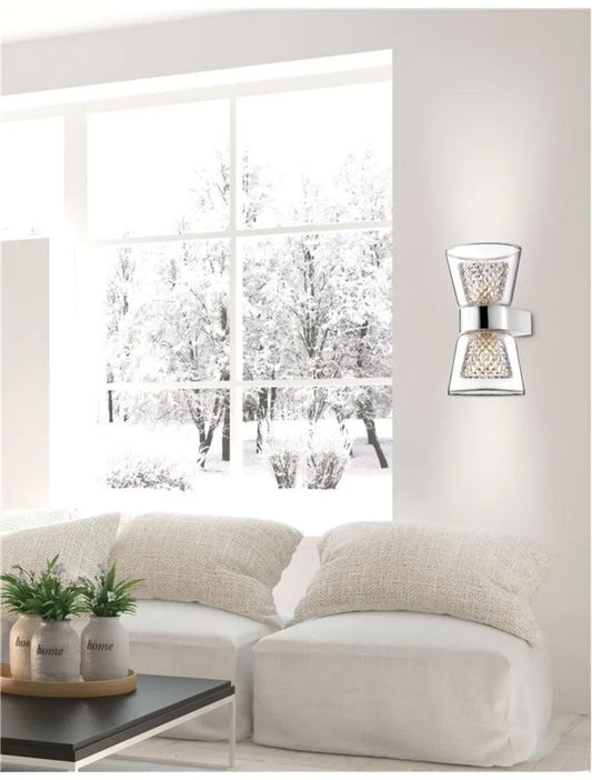 Aplica de perete structura din Aluminiu Argintiu si abajur din Sticla Transparent H18xL12cm IP20 BOCCALE