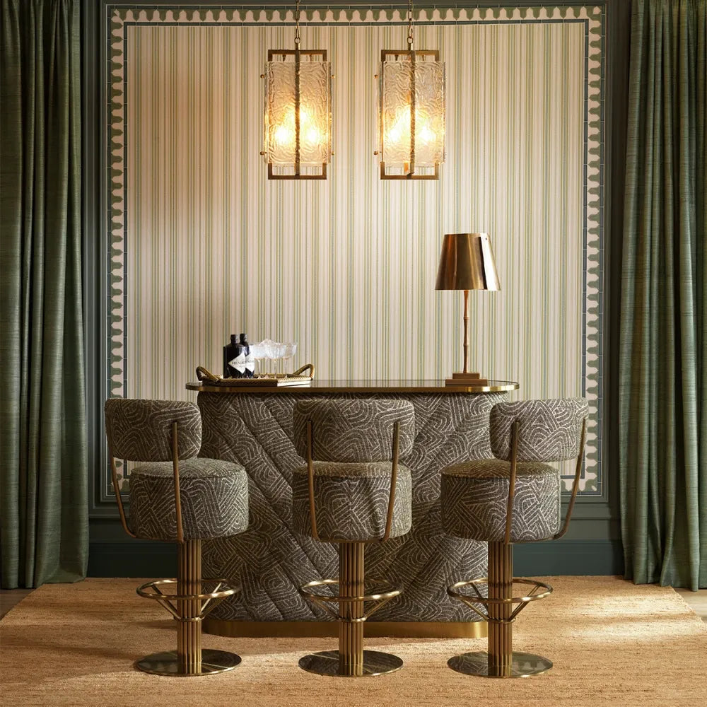 Scaun de bar rotativ cu spatar tapitat cu Stofa Verde L44xA56xH104cm Carleton Eichholtz