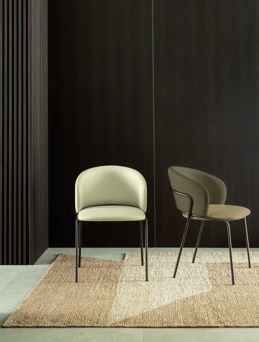 Scaun premium Vela cu baza metalica
