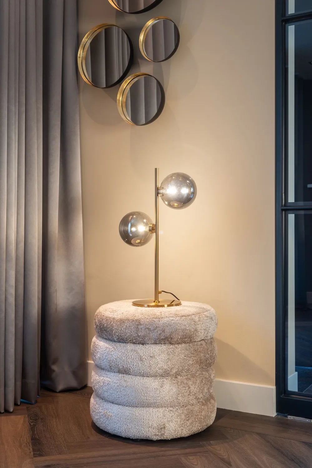 Puf tapitata cu Blanita artificiala Bej D50xH45cm Adele Richmond Interiors