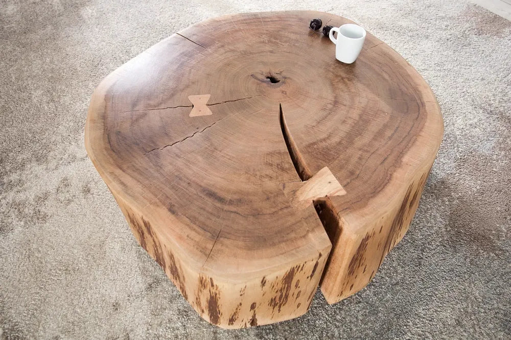 Masuta de cafea cu rotile din Lemn de salcam Maro L60xH25cm Goa