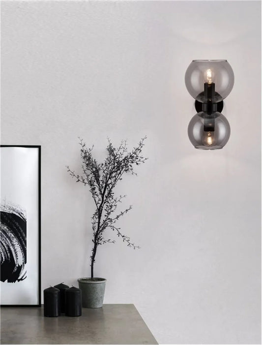 Aplica de perete structura din Metal Negru si abajur din Sticla Fumuriu H25.5xL15cm IP20 PALMER