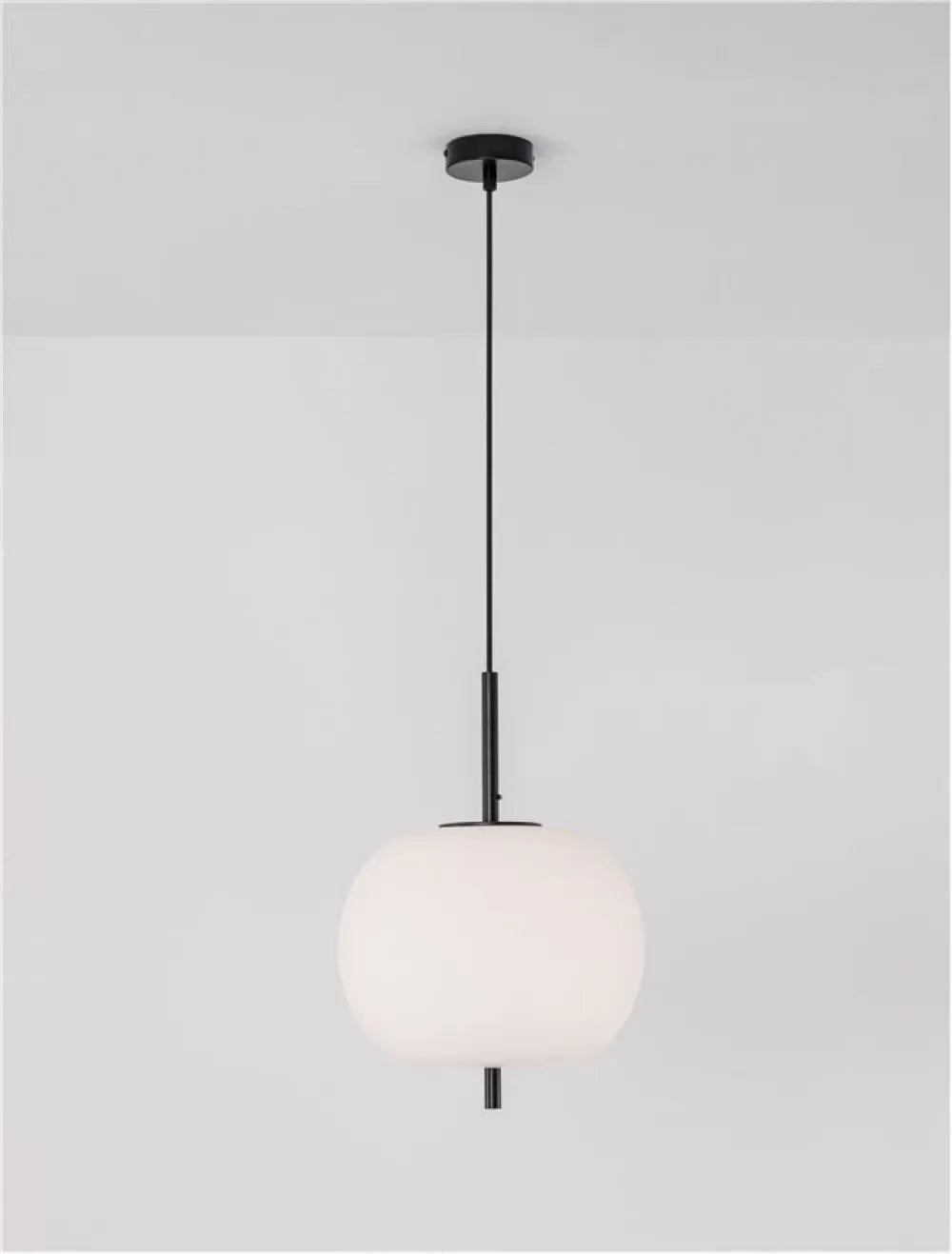 Pendul structura din Metal Negru si abajur din Sticla Alb H120xL30cm IP20 LATO