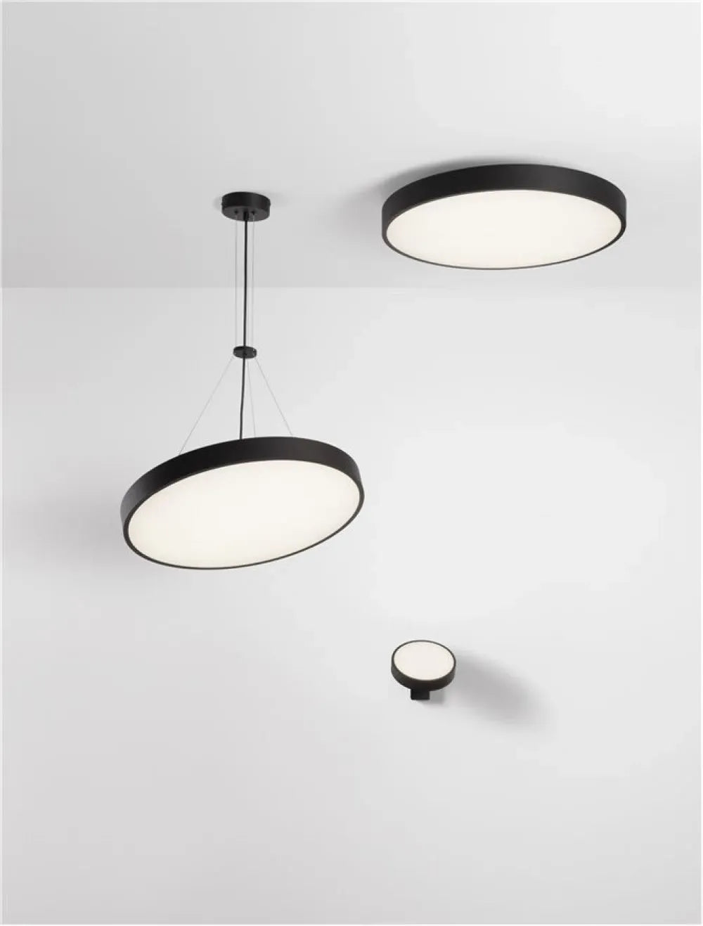 Pendul din Aluminiu Negru H5,5-120xL40cm IP20 24W 2341lm 3000k PERFECT
