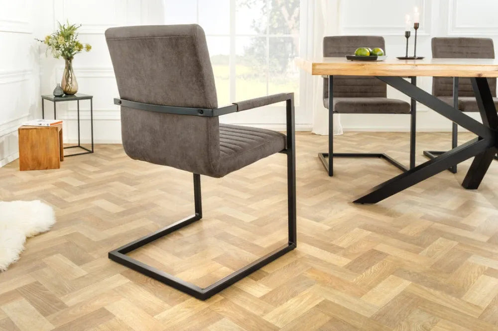 Set 2 scaune tapitat cu Microfibra Gri taupe si picioare din Metal Negru H91xL54xA55cm LOFT