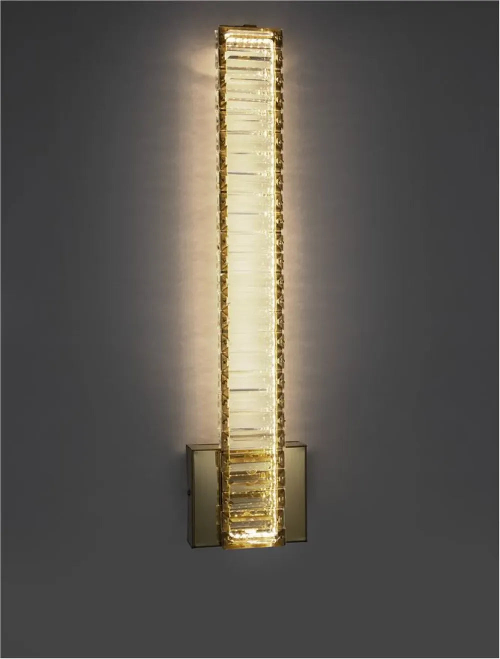 Aplica de perete structura din Metal Auriu si abajur din Cristal Transparent H60xL14cm IP20 19W 1707lm 3500k AURELIA