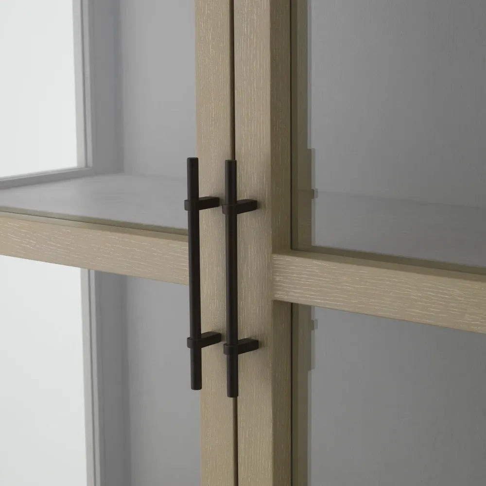 VItrina din MDF/Funir de stejar Maro deschis L118xH210cm San Bernardino Eichholtz