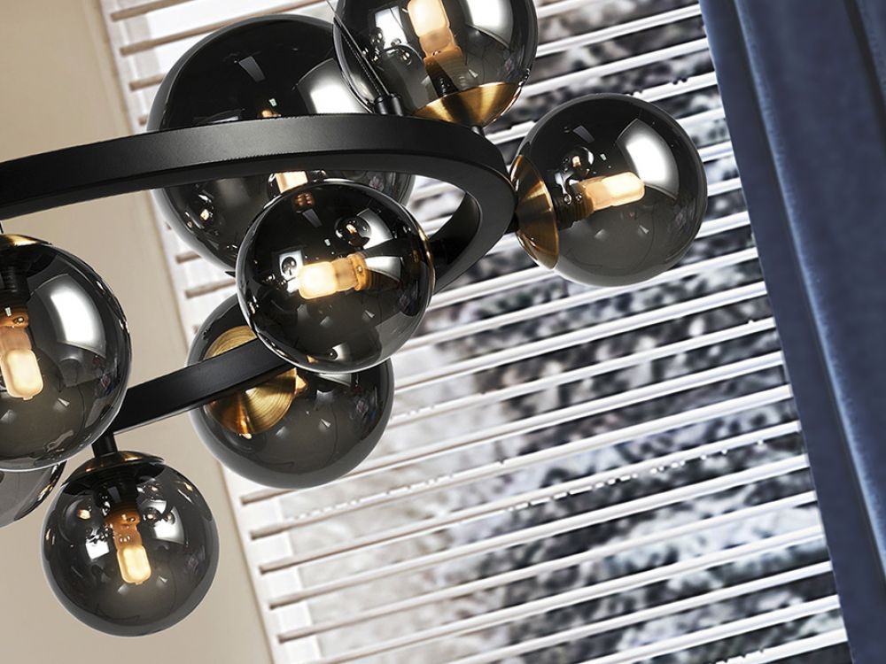 Lustra rotunda din Metal Negru, cu abajur din Sticla Negru, cu 14 becuri G9 Astros