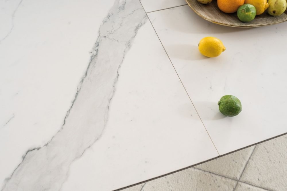 Masa extensibila dreptunghiulara din Ceramica Alb/Negru de 8-10 persoane L160/220x90cm Armani