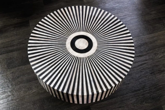 Masuta de cafea Rotunda din Polirasina Negru/Alb si Metal Auriu D60xH35cm Bone Inlay