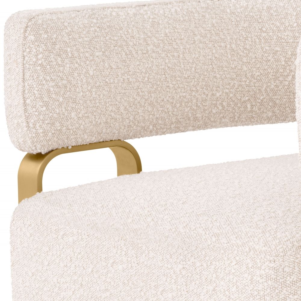 Fotoliu Capricorn Eichholtz tapitat cu Stofa Boucle Crem cu picioare din Metal Auriu H70xL73xA66cm