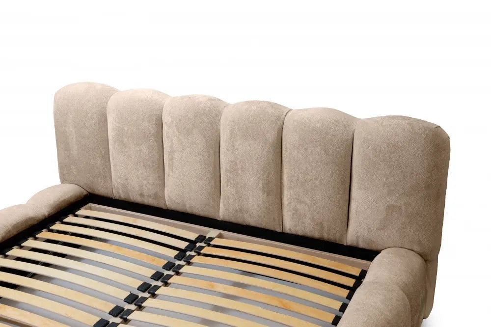 Pat 140x200cm tapitat cu Chenille Bej Dallas