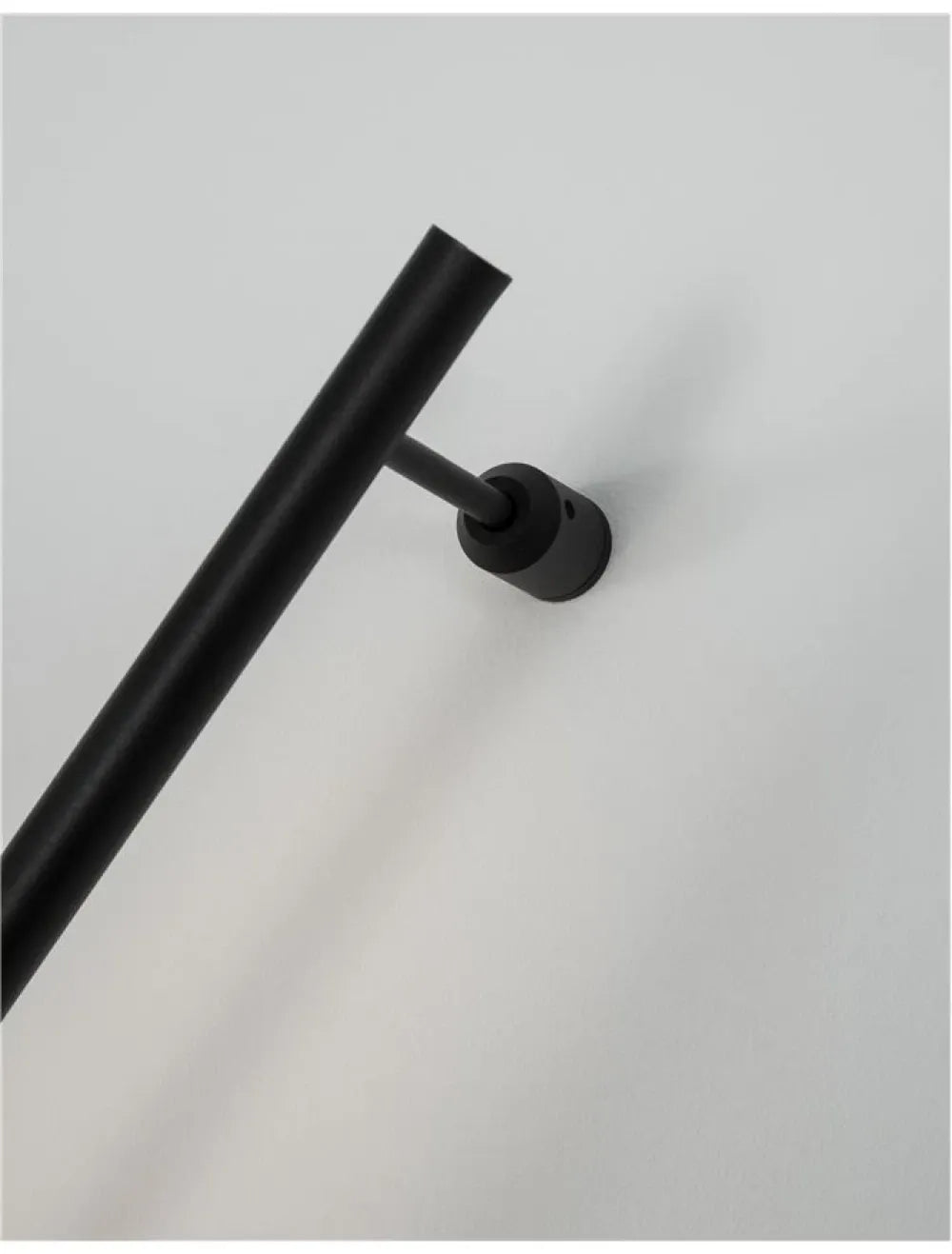 Aplica de perete din Aluminiu Negru H3.5xL90cm IP20 15W 507lm 3000k GROPIUS