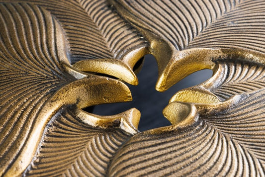 Masuta de cafea Asimetrica din Metal si Metal Auriu/Negru L58xH50cm Ginkgo Leafs
