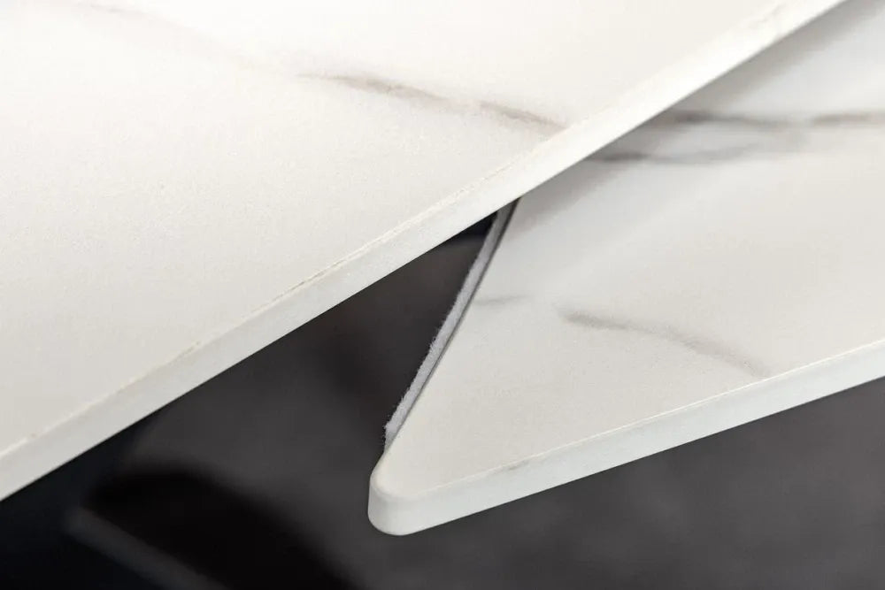 Masa extensibila din Ceramica Alb cu efect de marmura si Metal Negru L130-190xH75cm Inception