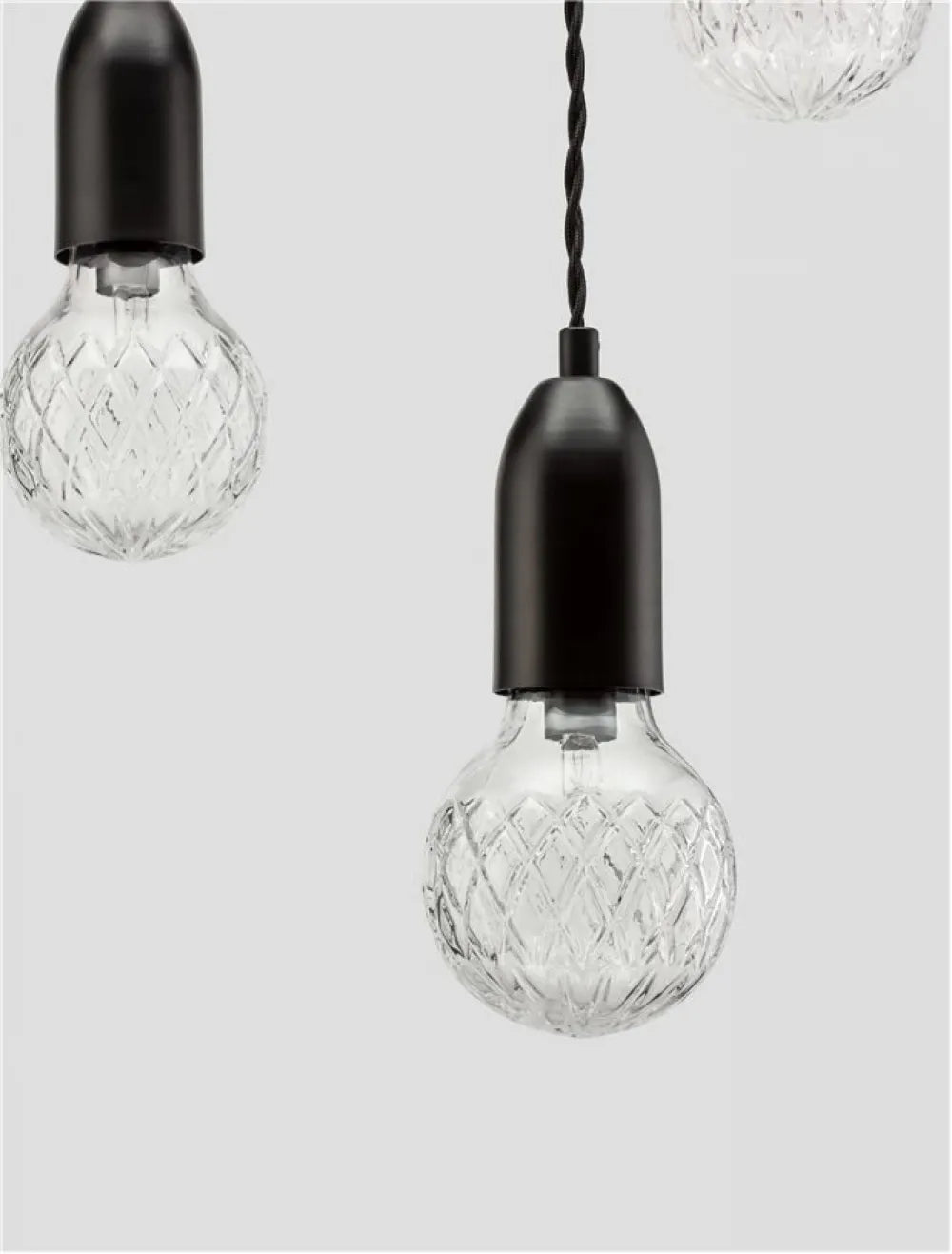 Lustra structura din Metal Negru si abajur din Sticla Transparent H150xL30cm IP20 VEDA